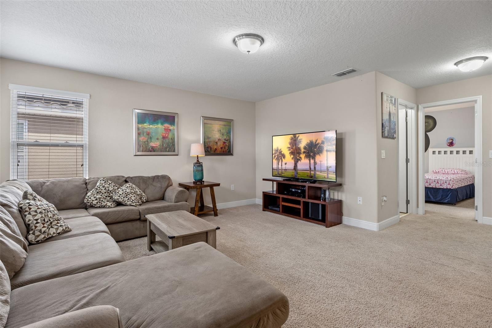 Image 13 of 92 For 5172 Oakbourne Avenue