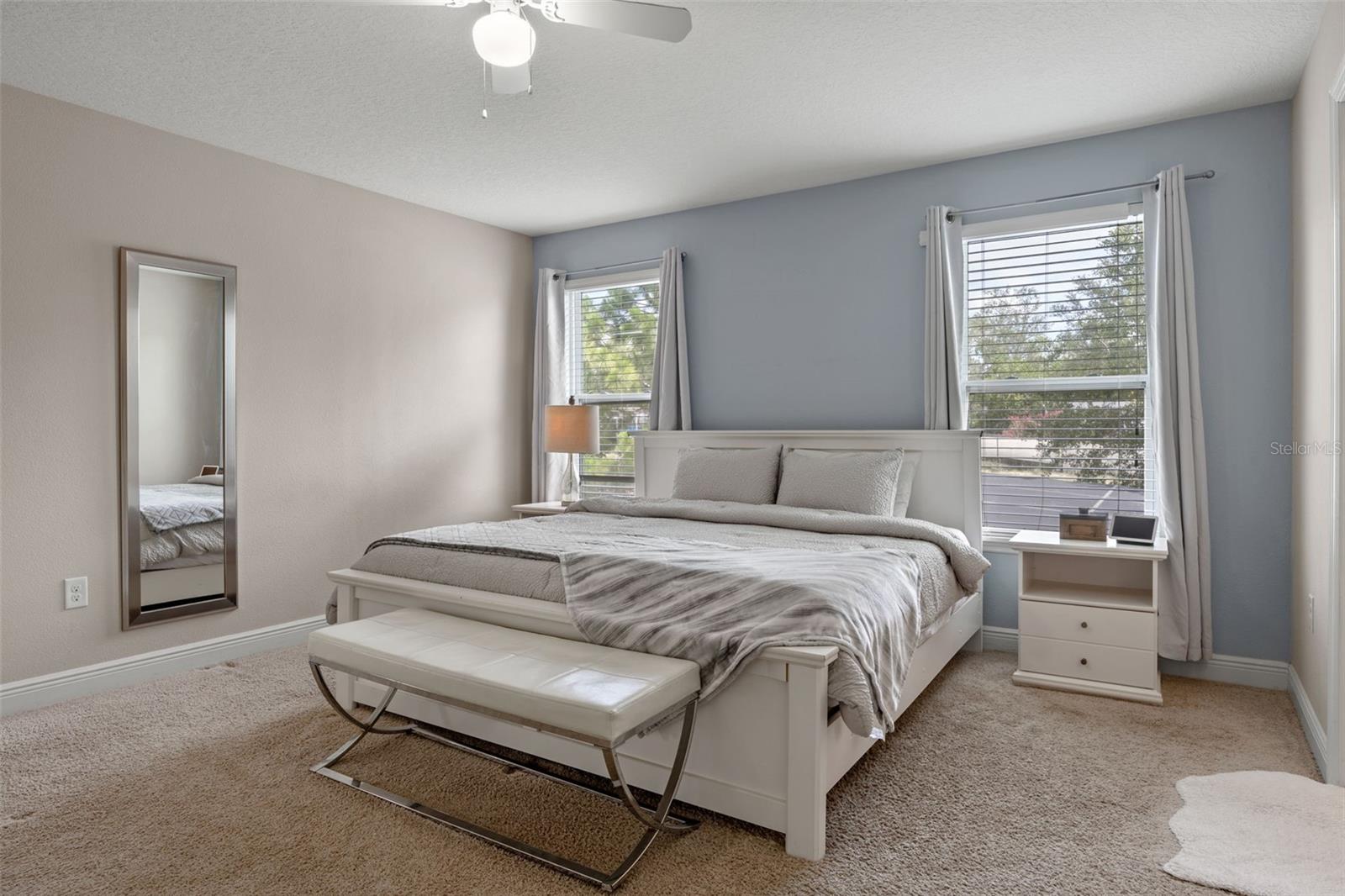 Image 34 of 92 For 5172 Oakbourne Avenue