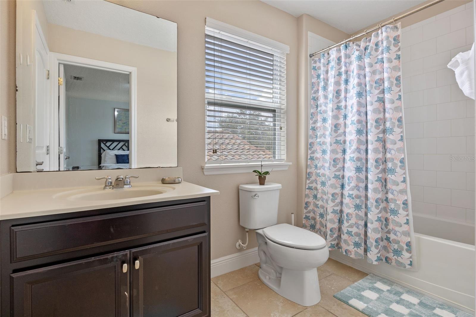 Image 47 of 92 For 5172 Oakbourne Avenue