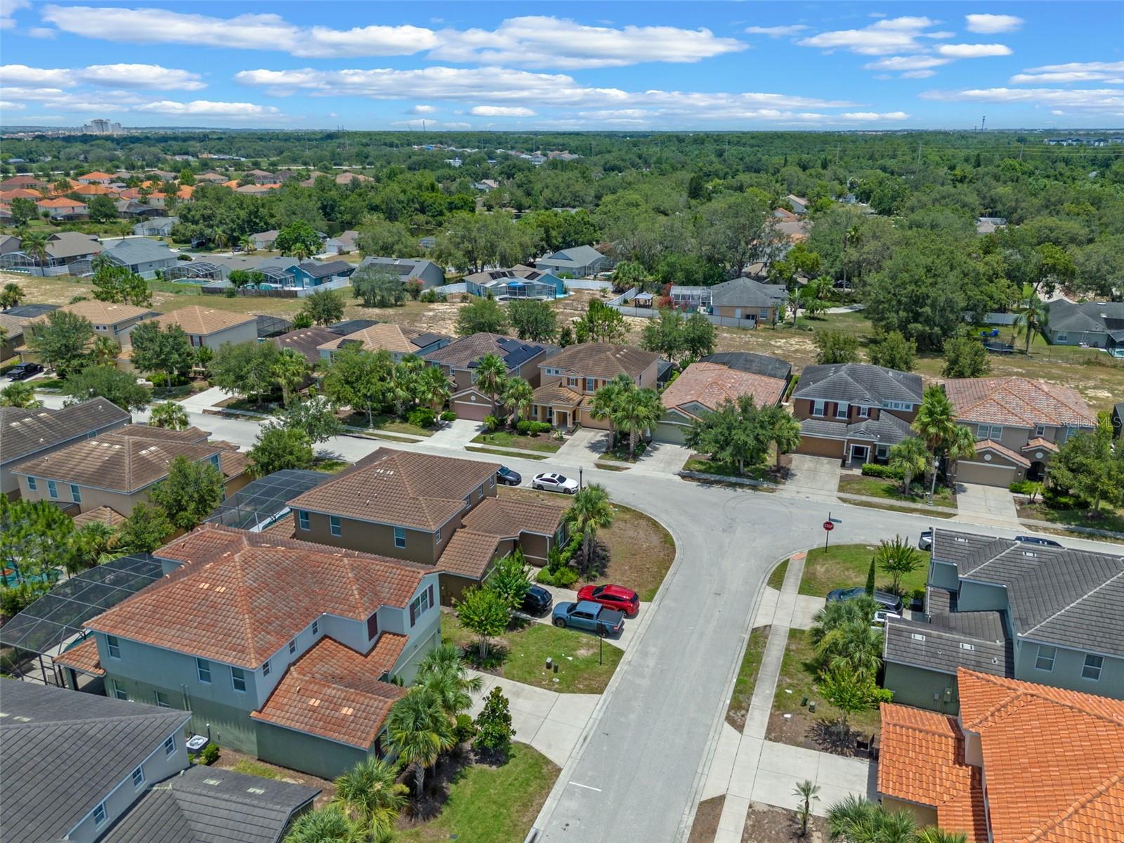 Image 76 of 92 For 5172 Oakbourne Avenue