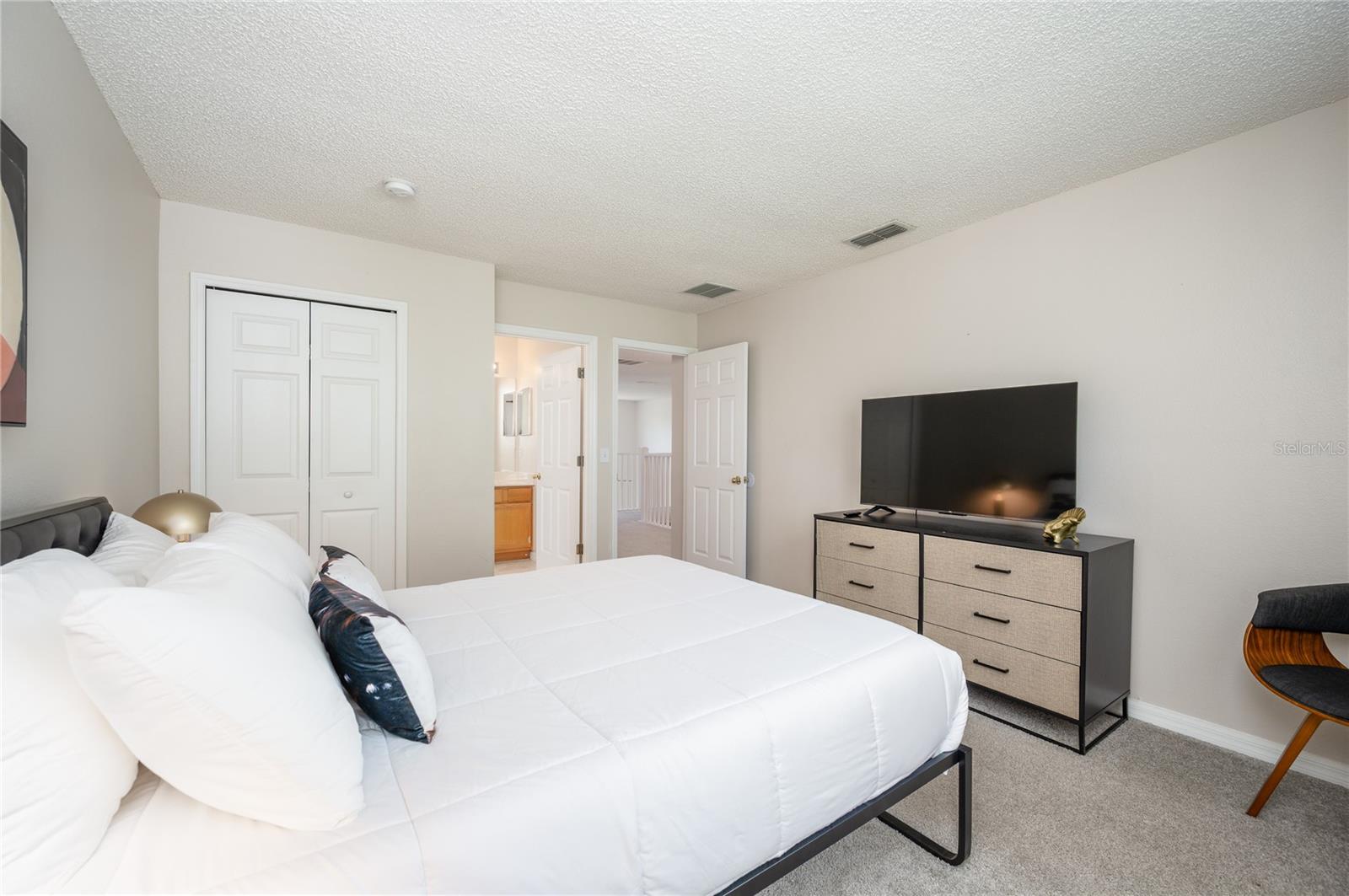 Image 33 of 43 For 8500 Sunrise Key Drive