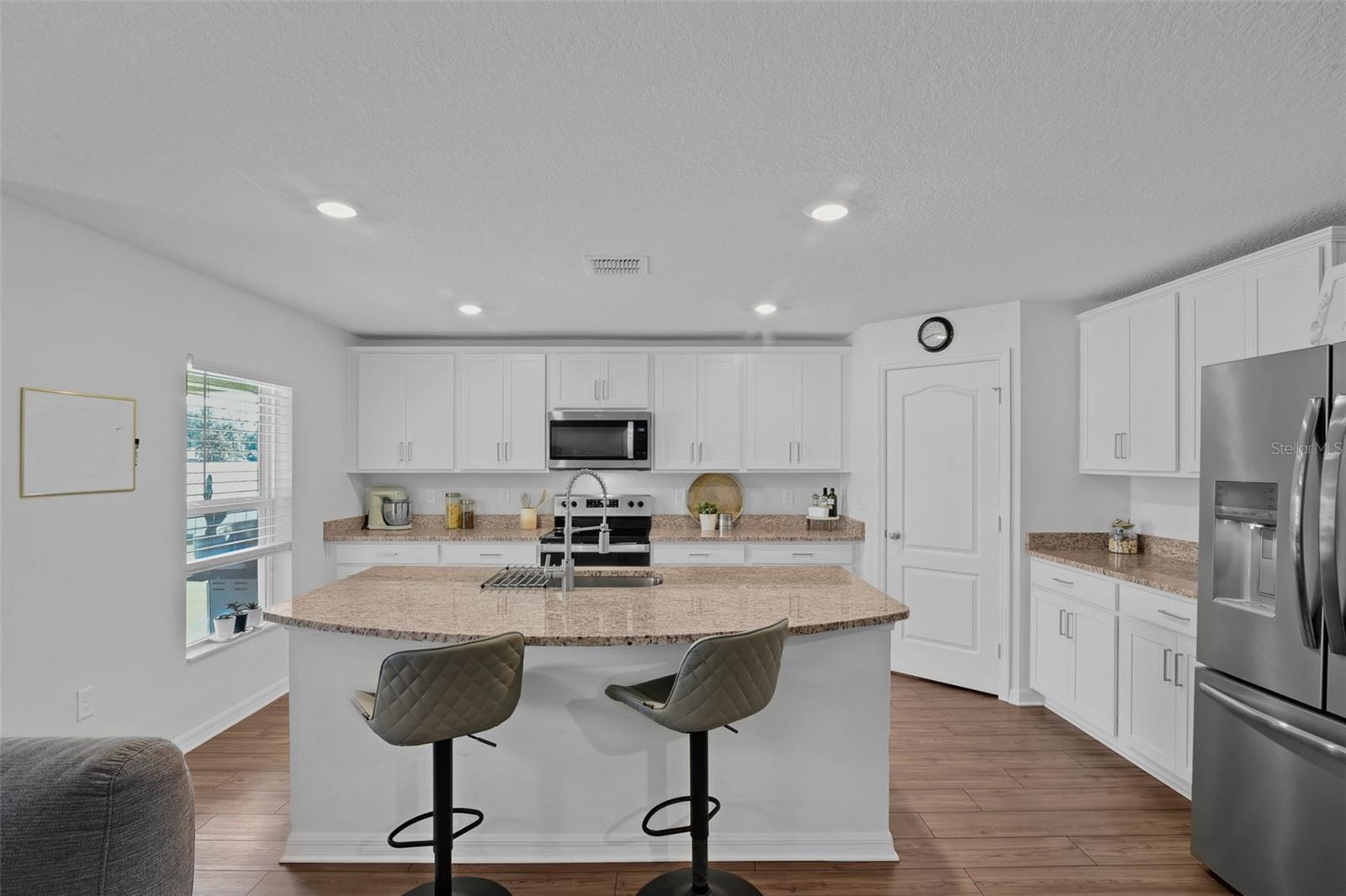 Image 12 of 43 For 12835 Del Lago Drive