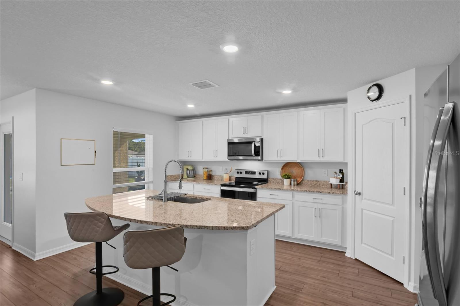 Image 13 of 43 For 12835 Del Lago Drive