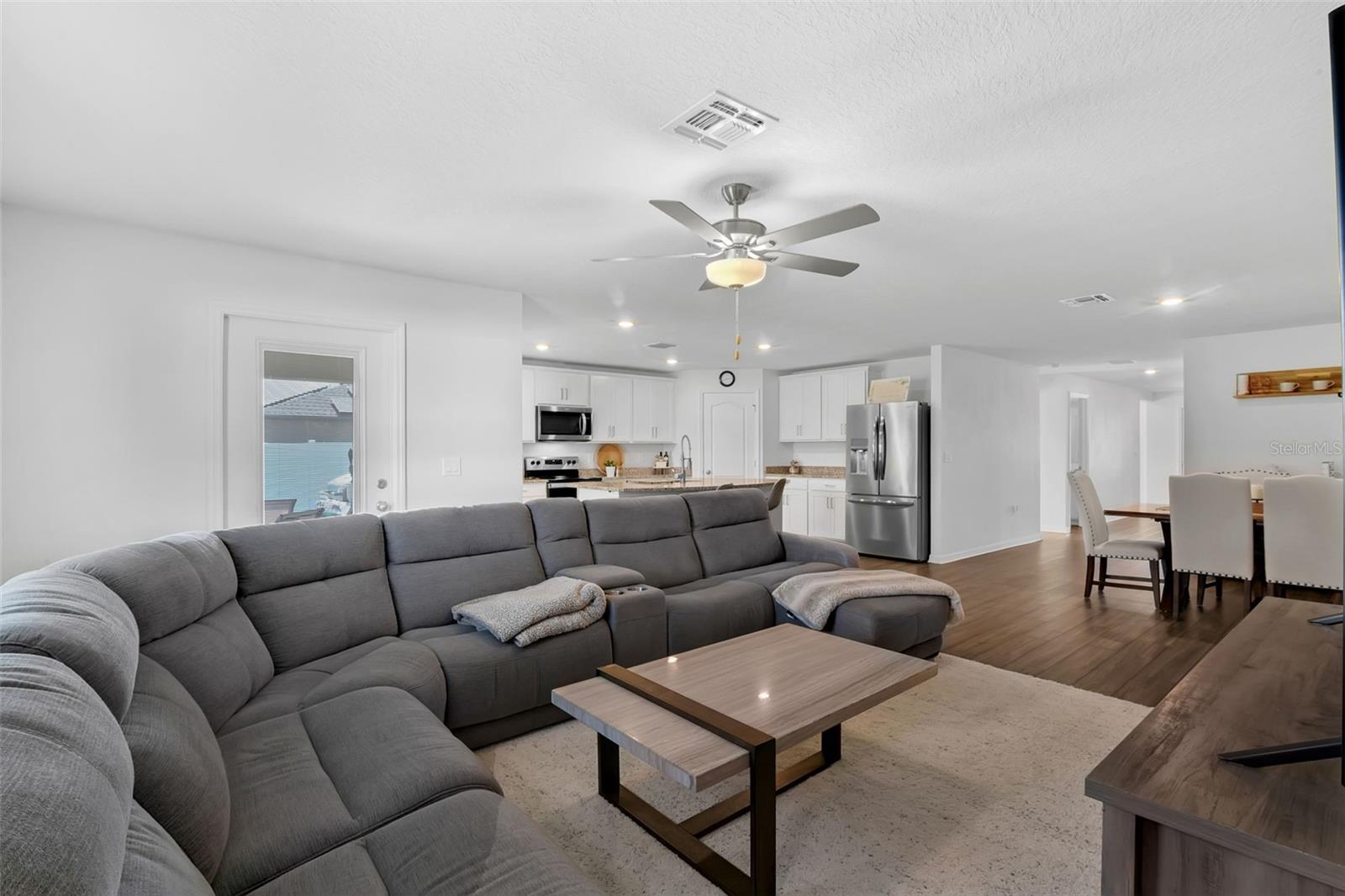 Image 4 of 43 For 12835 Del Lago Drive