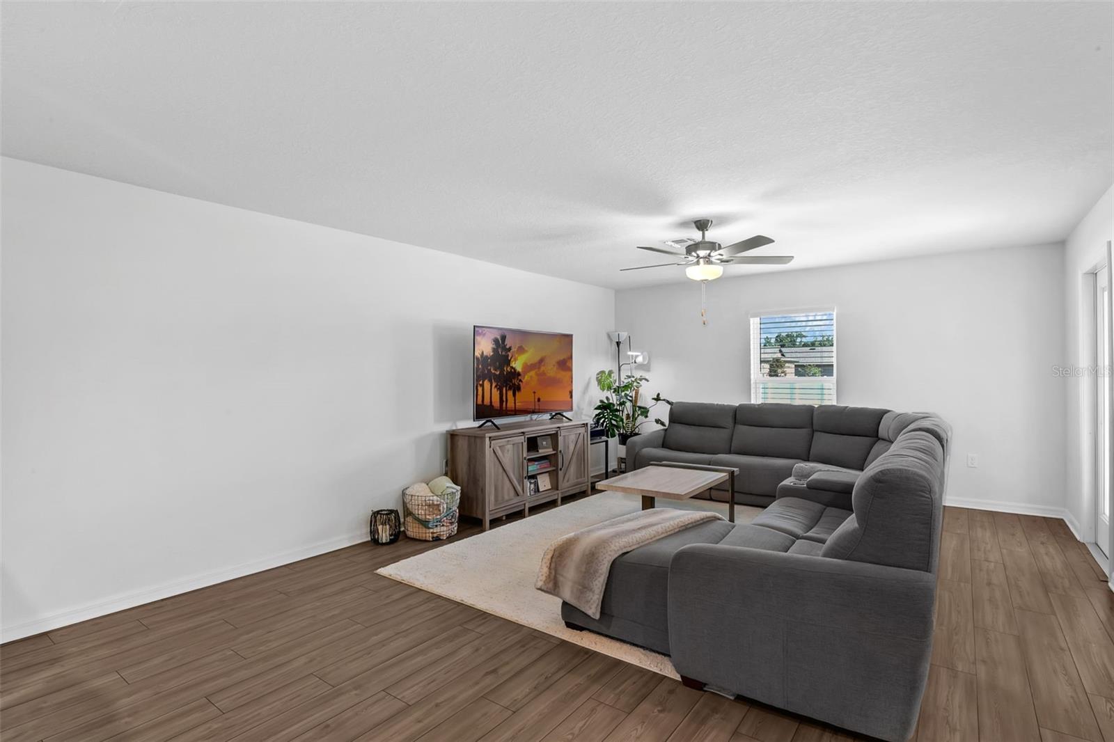 Image 6 of 43 For 12835 Del Lago Drive