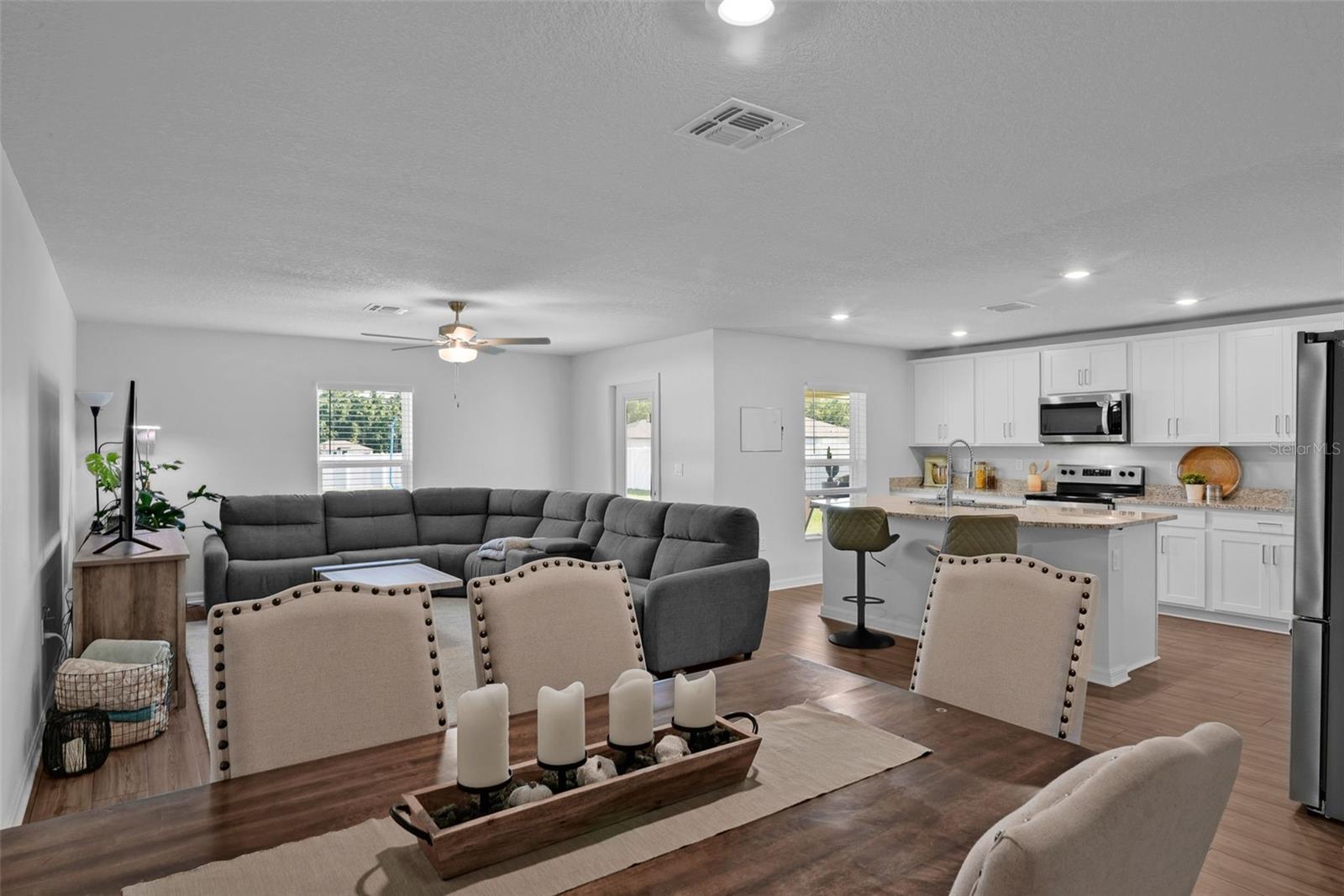 Image 8 of 43 For 12835 Del Lago Drive