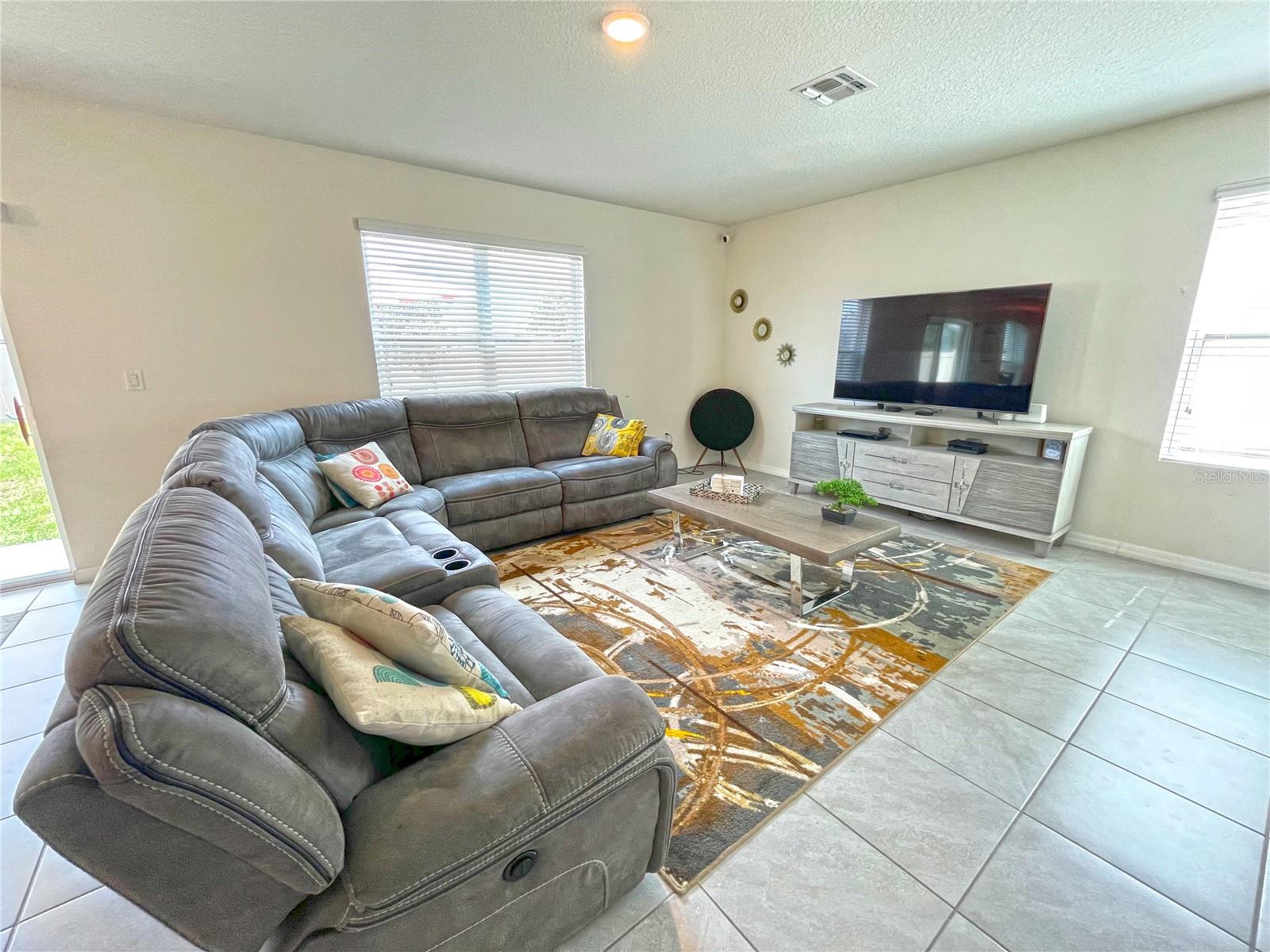 Image 11 of 25 For 9040 Alba Lane