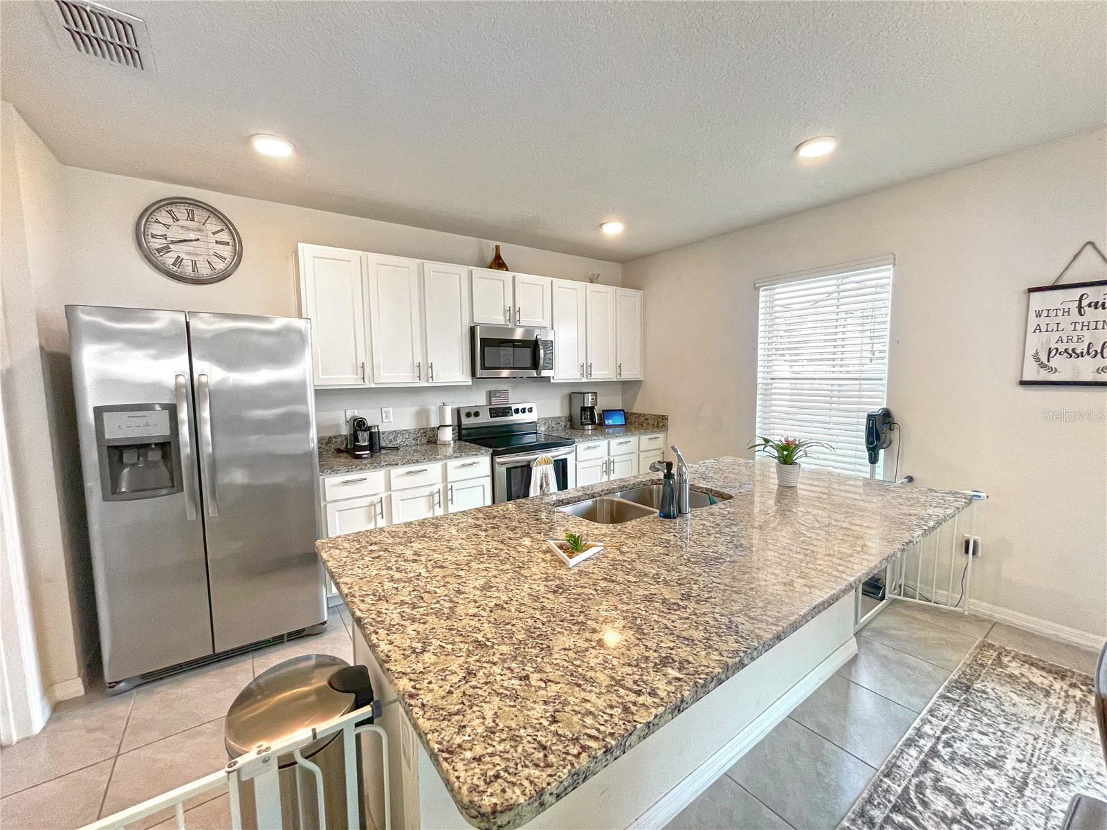 Image 7 of 25 For 9040 Alba Lane