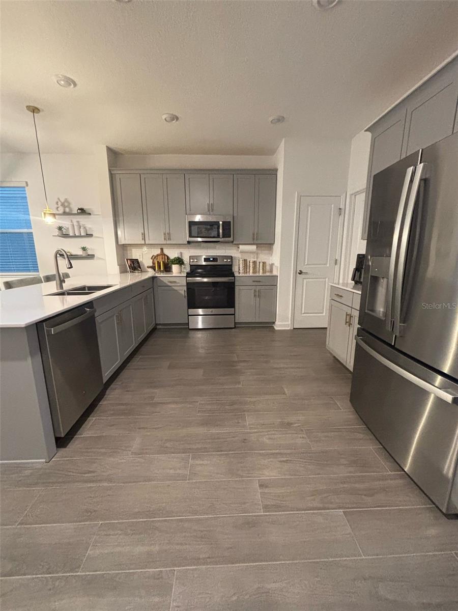 Image 11 of 32 For 11675 Boldface Drive