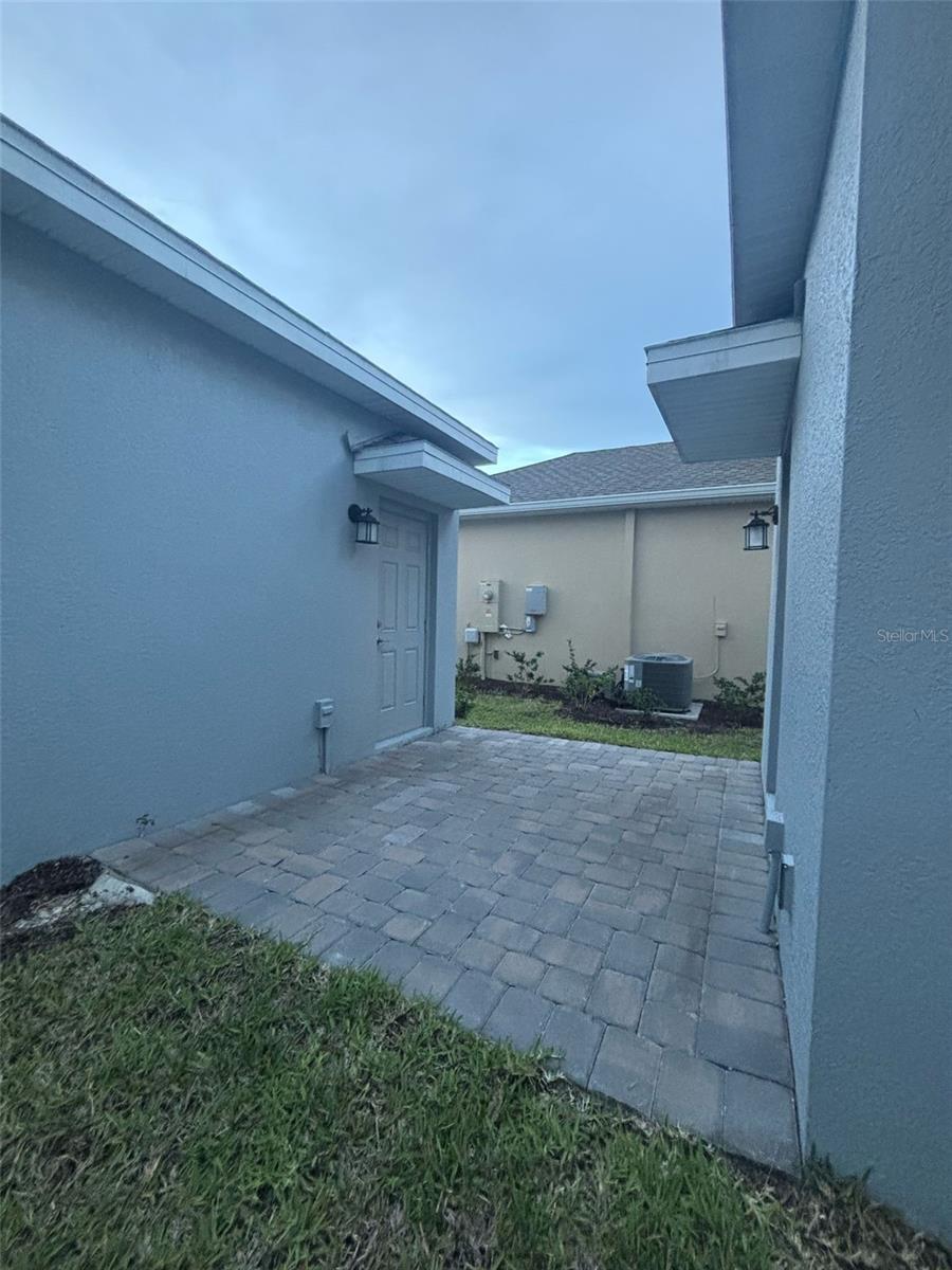 Image 31 of 32 For 11675 Boldface Drive