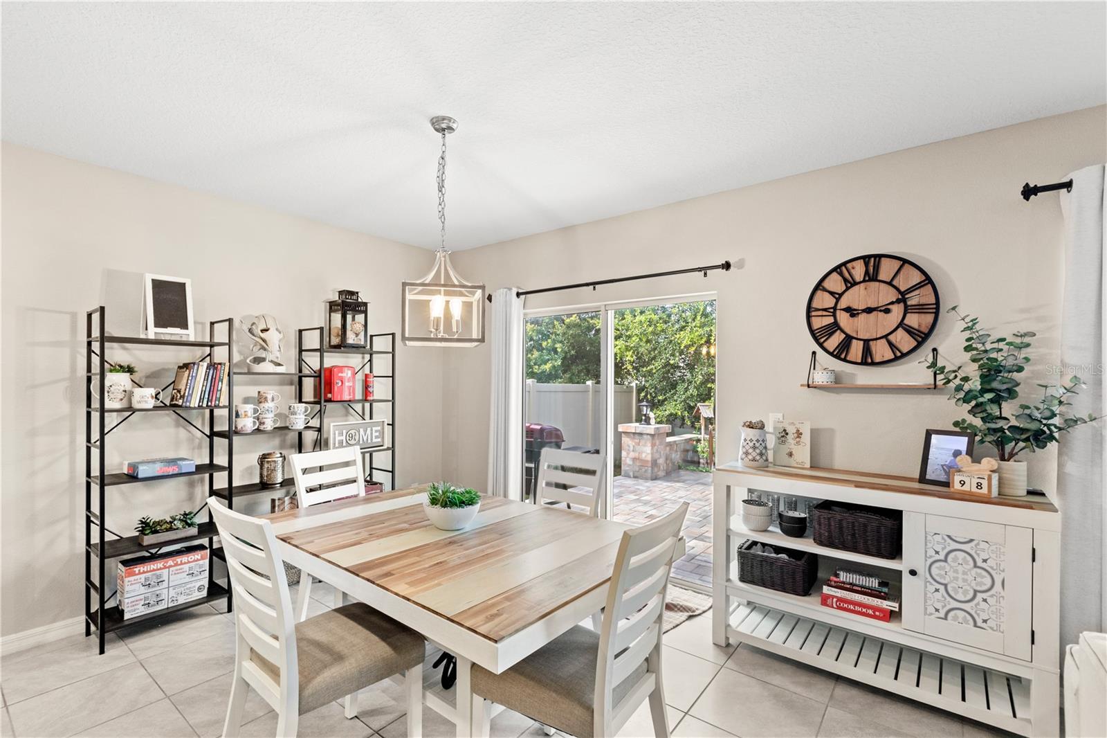 Image 13 of 50 For 9024 Alba Lane