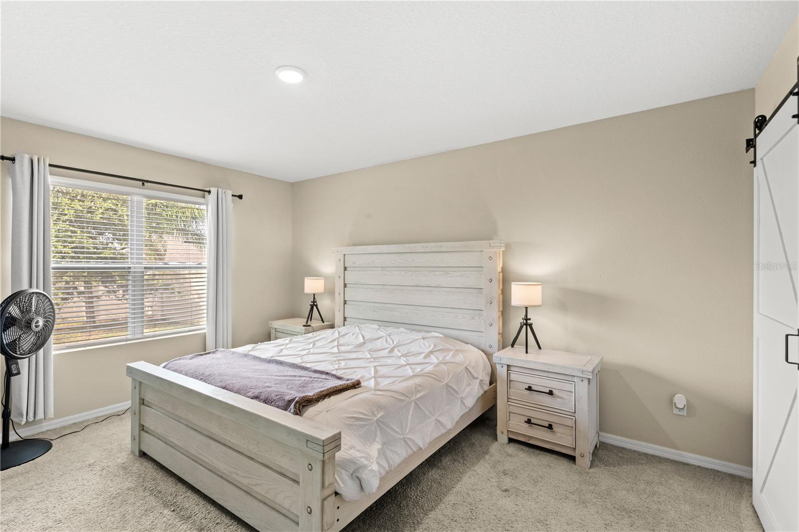 Image 17 of 50 For 9024 Alba Lane