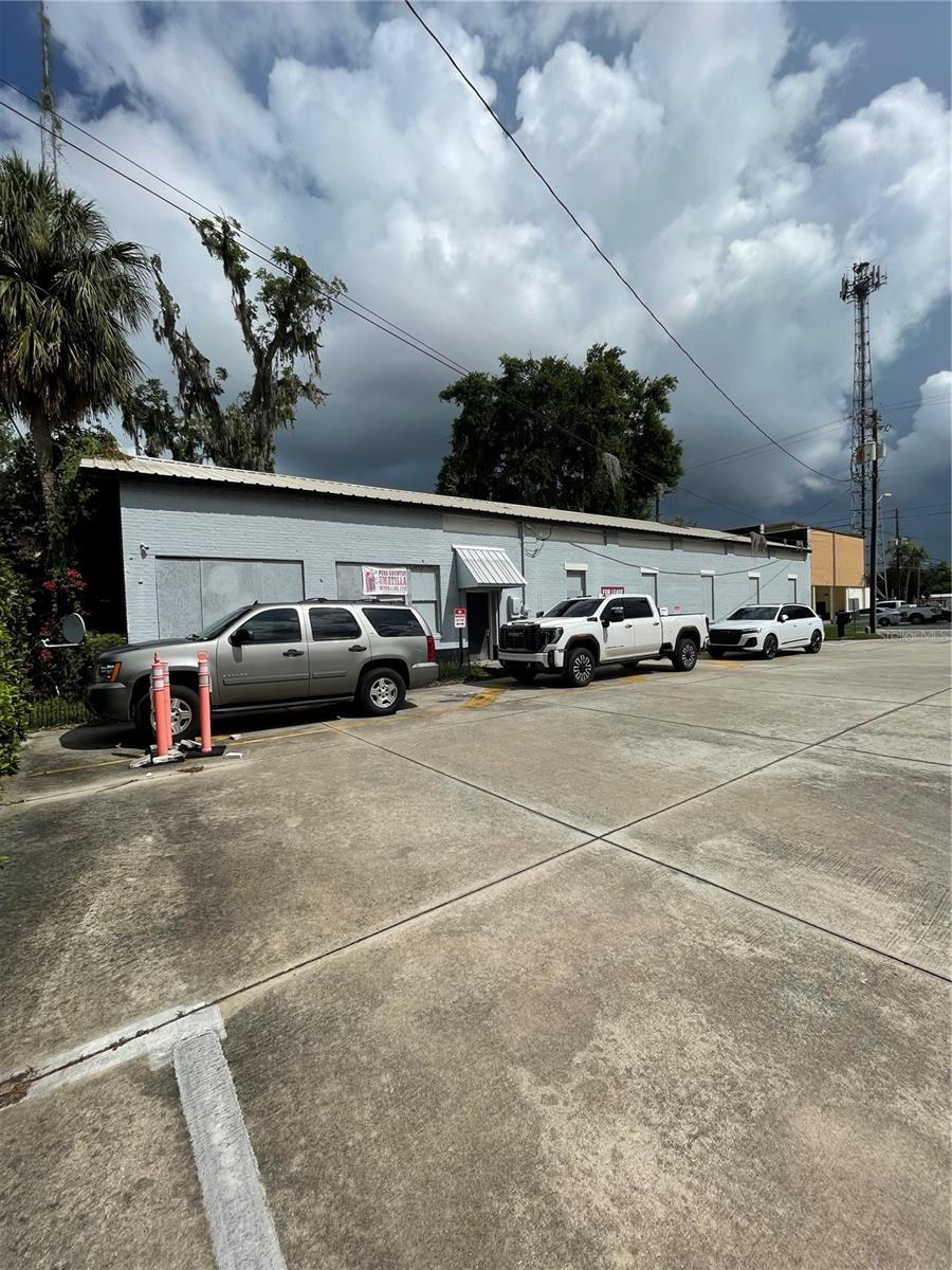 Listing photo id 4 for 55 Guerrant Street