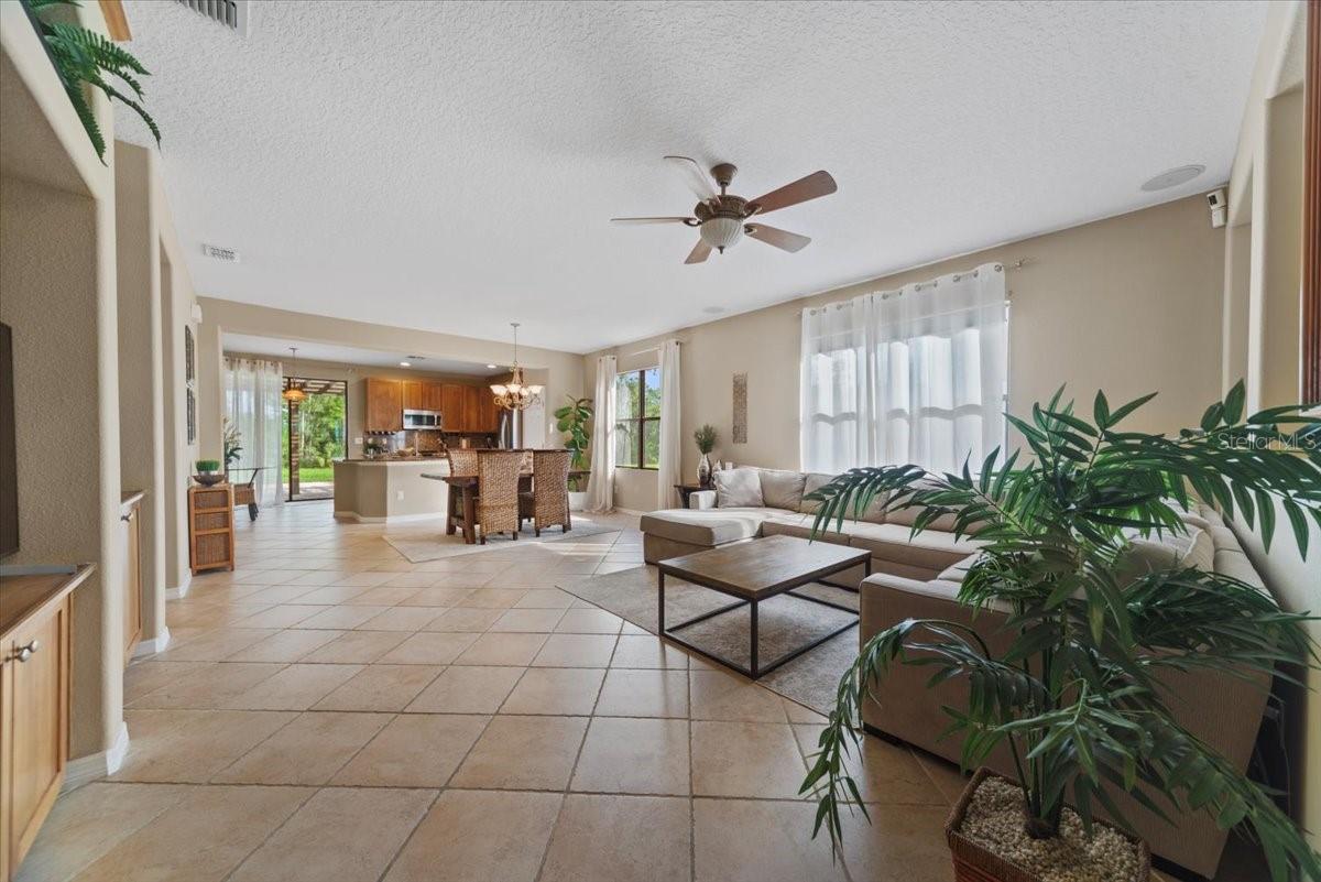Image 3 of 26 For 4970 Sweet Cedar Circle