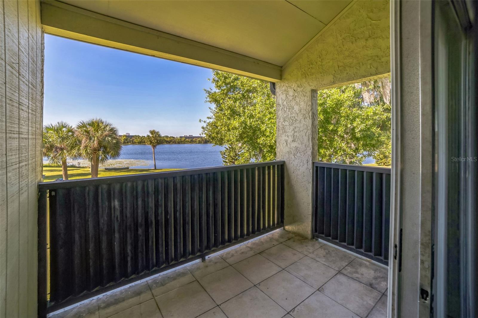 Image 2 of 13 For 936 Lake Destiny Road G