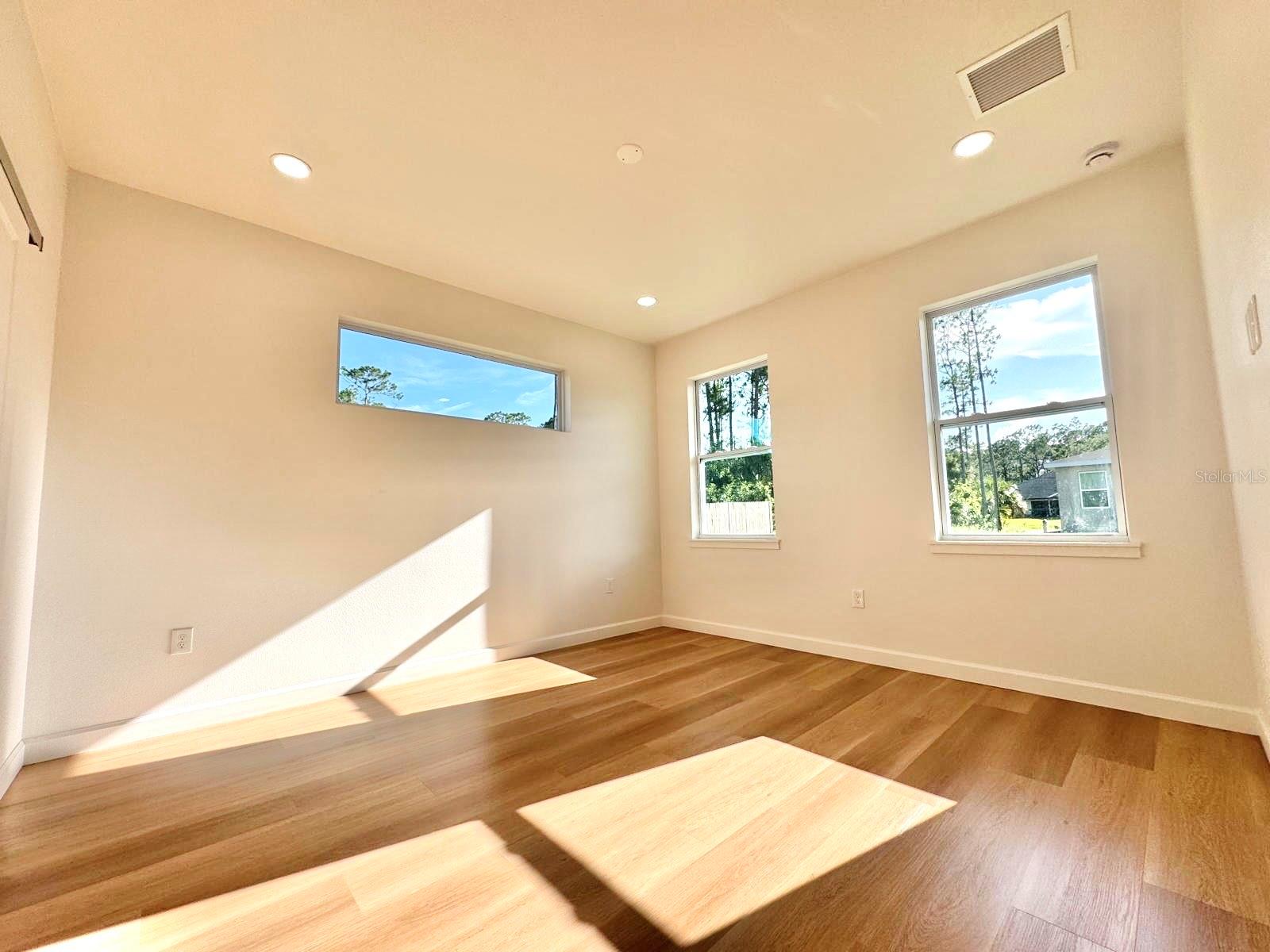 Image 12 of 28 For 2634 De Groodt Road Sw