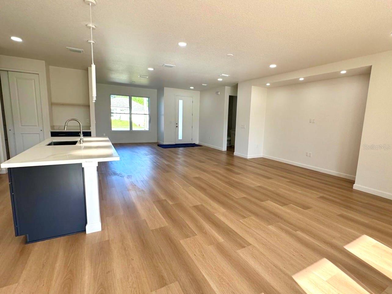 Image 7 of 28 For 2634 De Groodt Road Sw