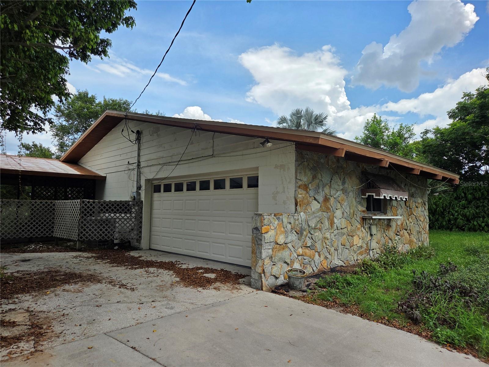 Image 5 of 44 For 4415 Raymar Drive