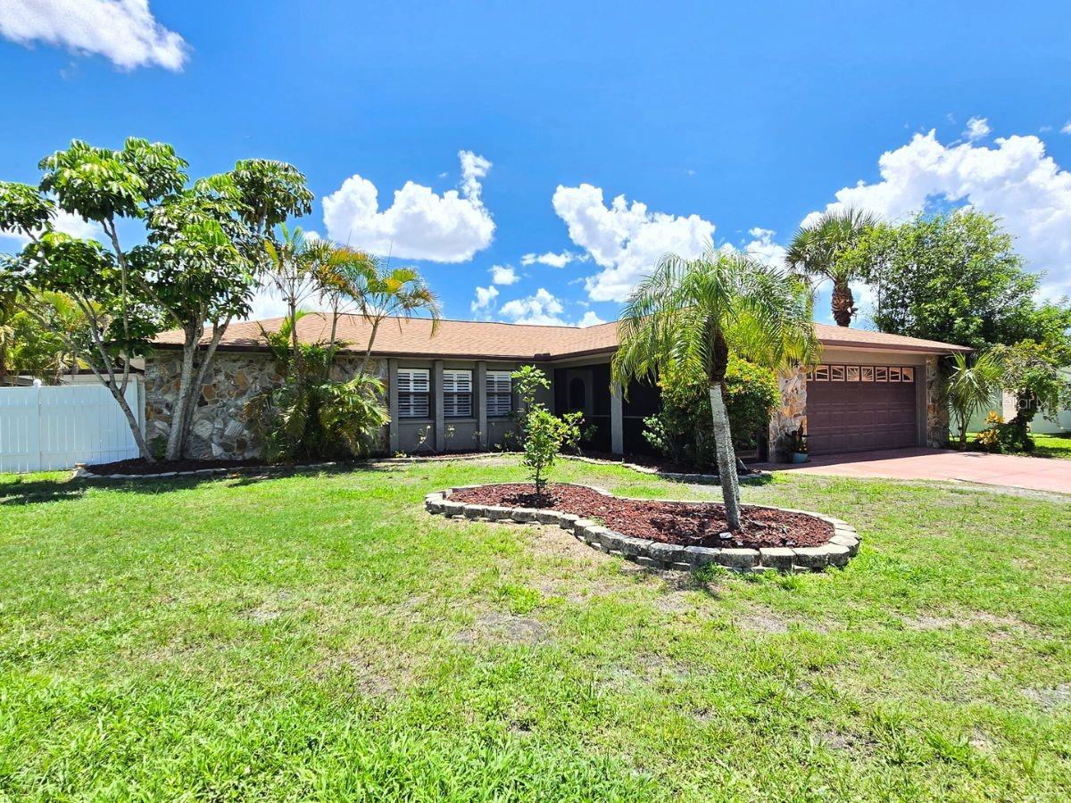 Details for 1302 Georgetowne Circle, SARASOTA, FL 34232