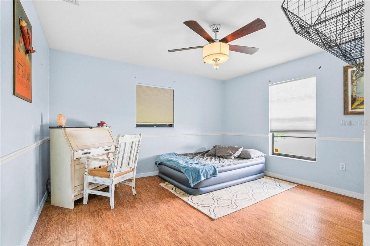 Image 18 of 29 For 1302 Georgetowne Circle