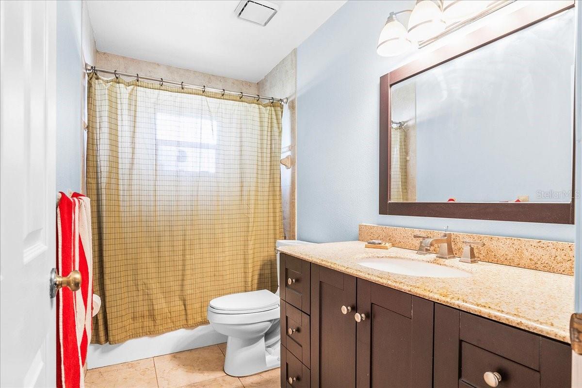 Image 19 of 29 For 1302 Georgetowne Circle
