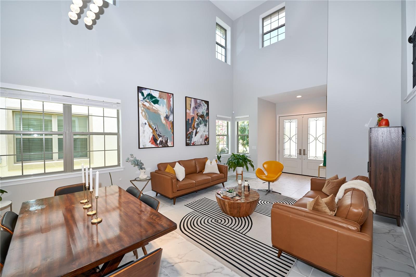 Image 13 of 90 For 10275 Henbury Street
