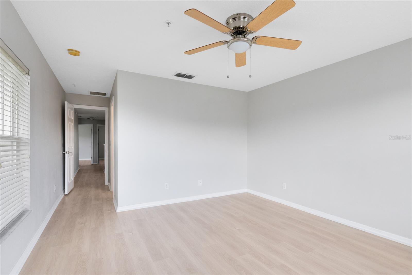 Image 13 of 25 For 2064 Cypress Bay Boulevard