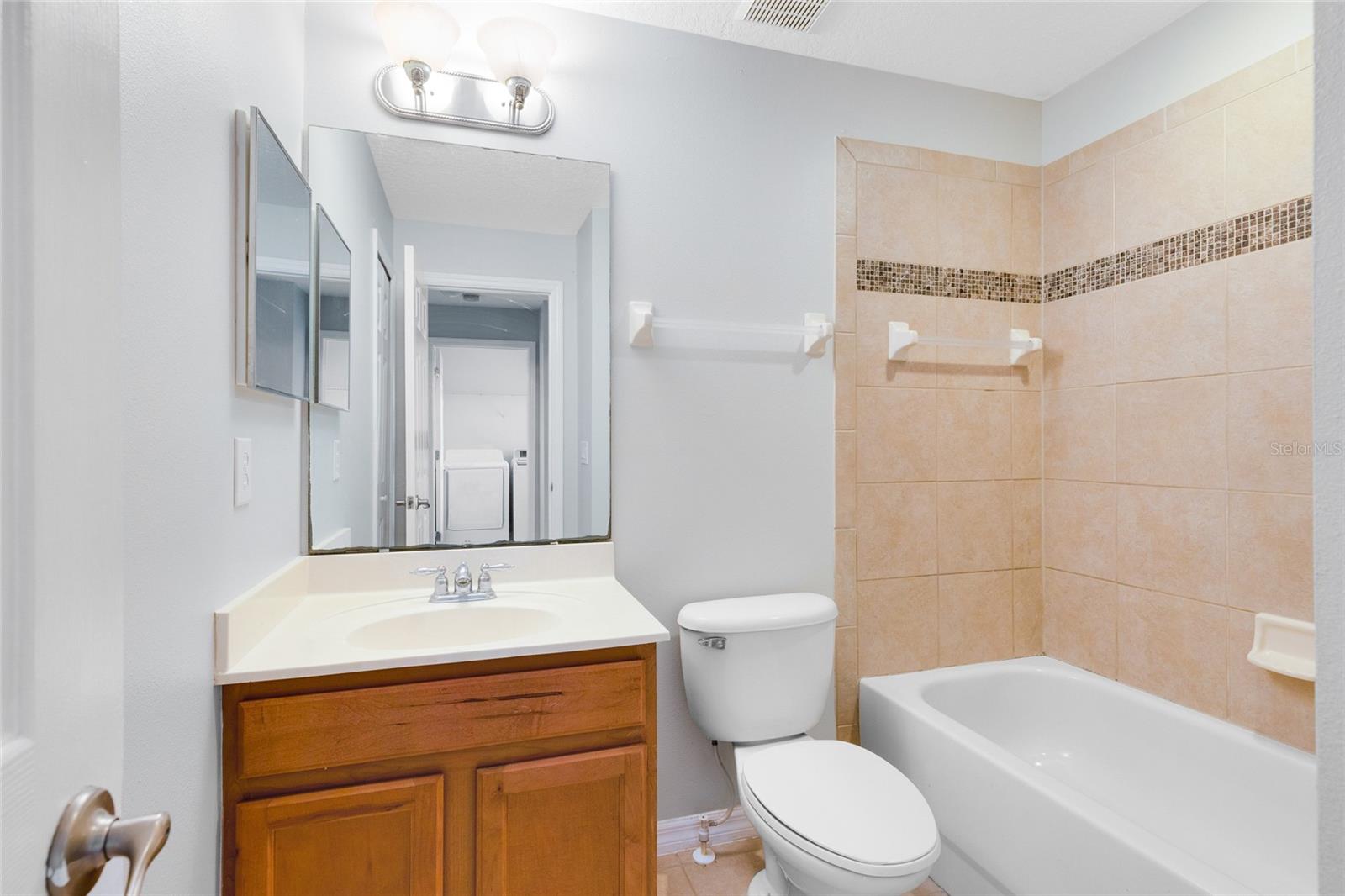 Image 17 of 25 For 2064 Cypress Bay Boulevard