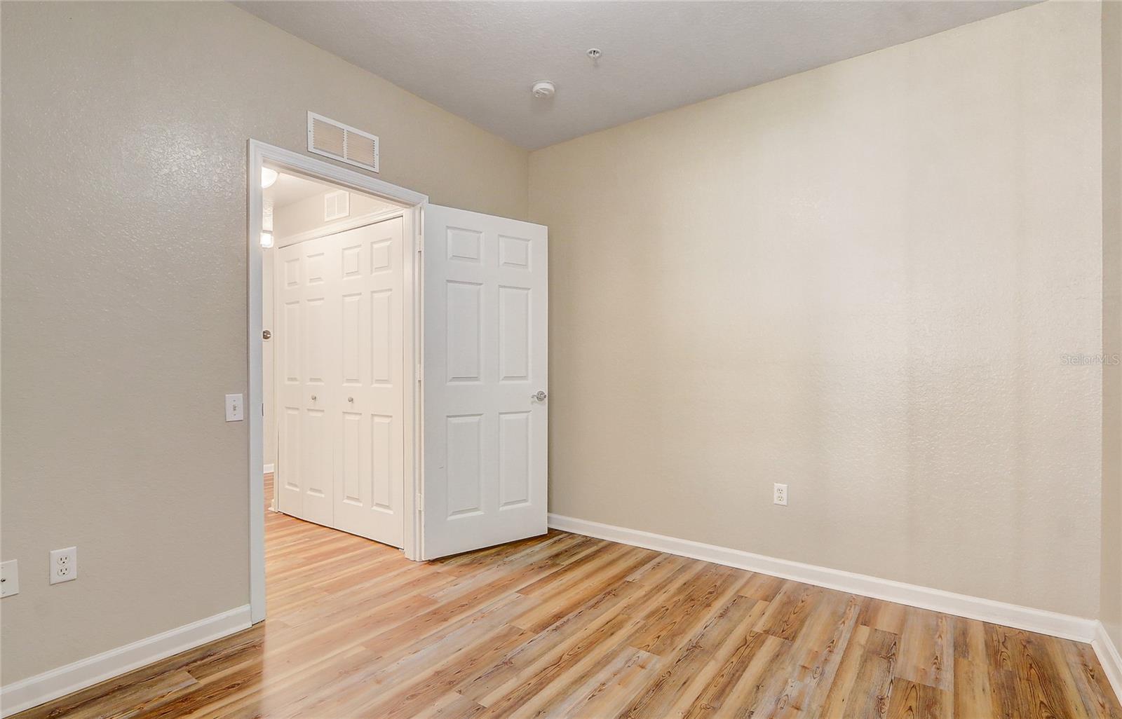 Image 12 of 33 For 2763 Metro Sevilla Drive 103