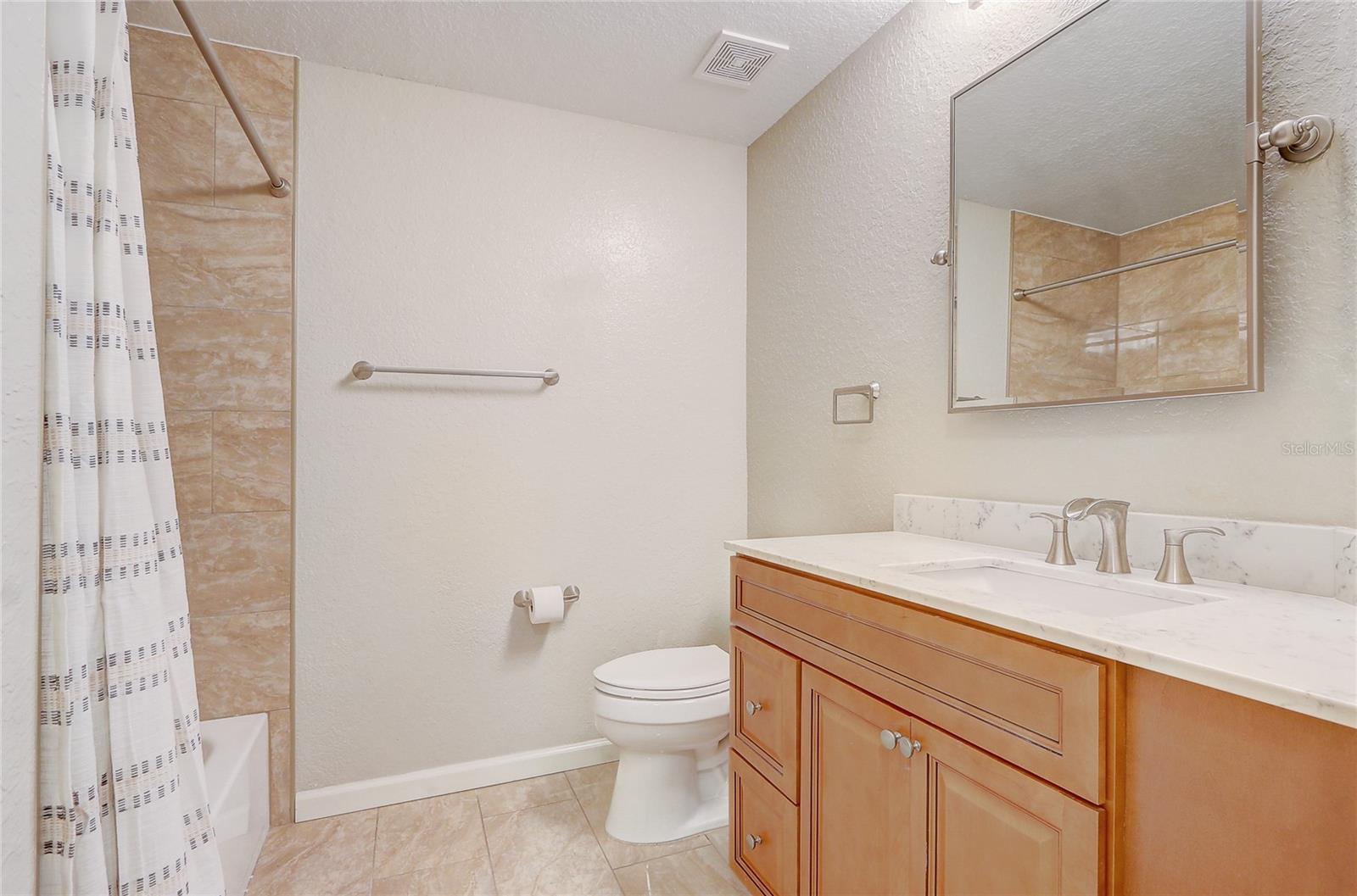 Image 19 of 33 For 2763 Metro Sevilla Drive 103