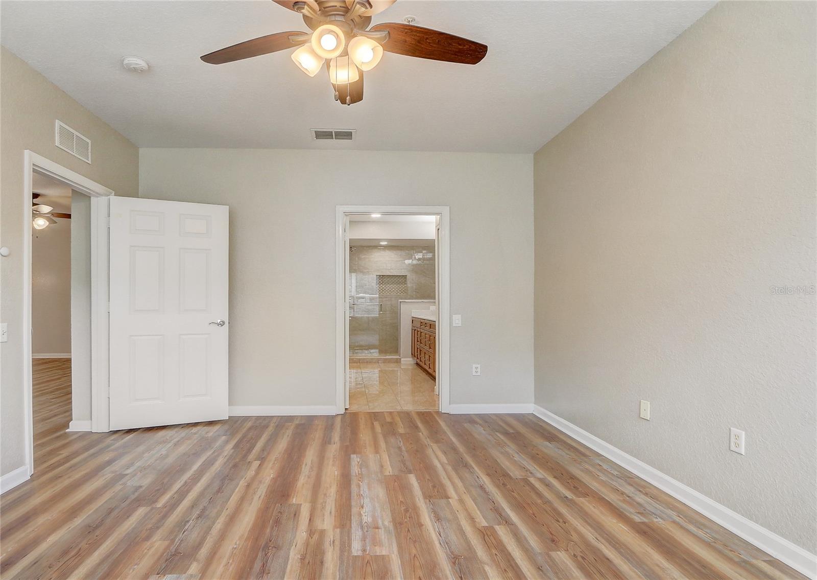 Image 23 of 33 For 2763 Metro Sevilla Drive 103