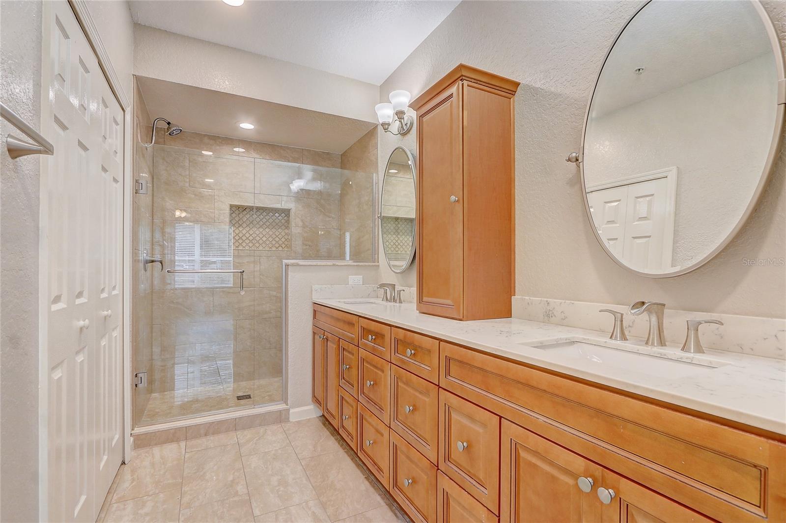 Image 6 of 33 For 2763 Metro Sevilla Drive 103