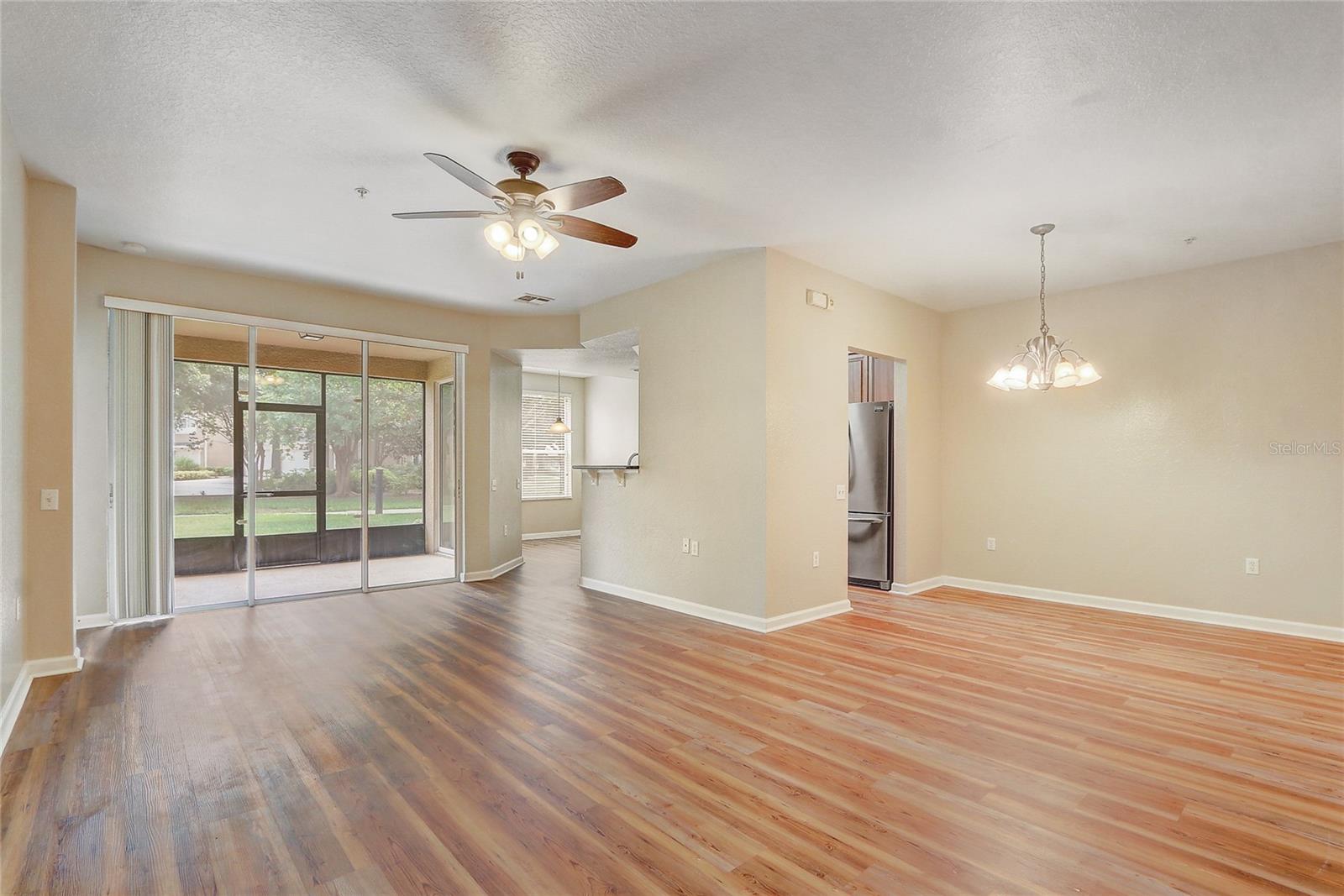 Image 9 of 33 For 2763 Metro Sevilla Drive 103