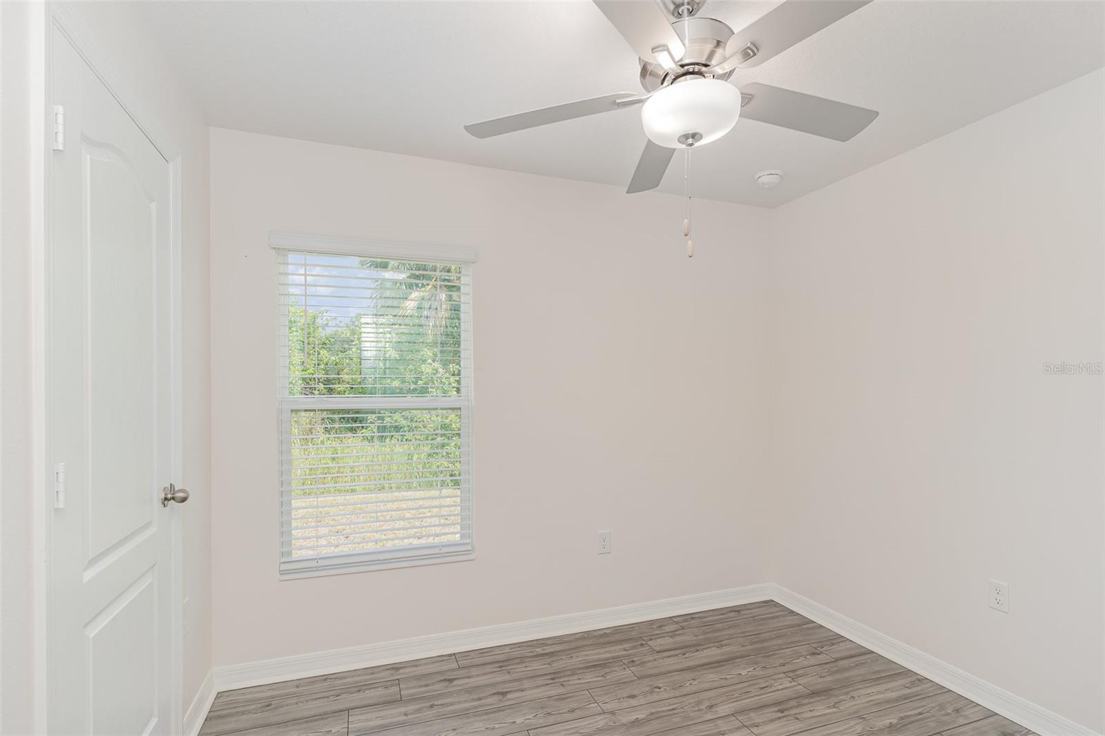 Image 12 of 16 For 1962 Jupiter Boulevard Sw