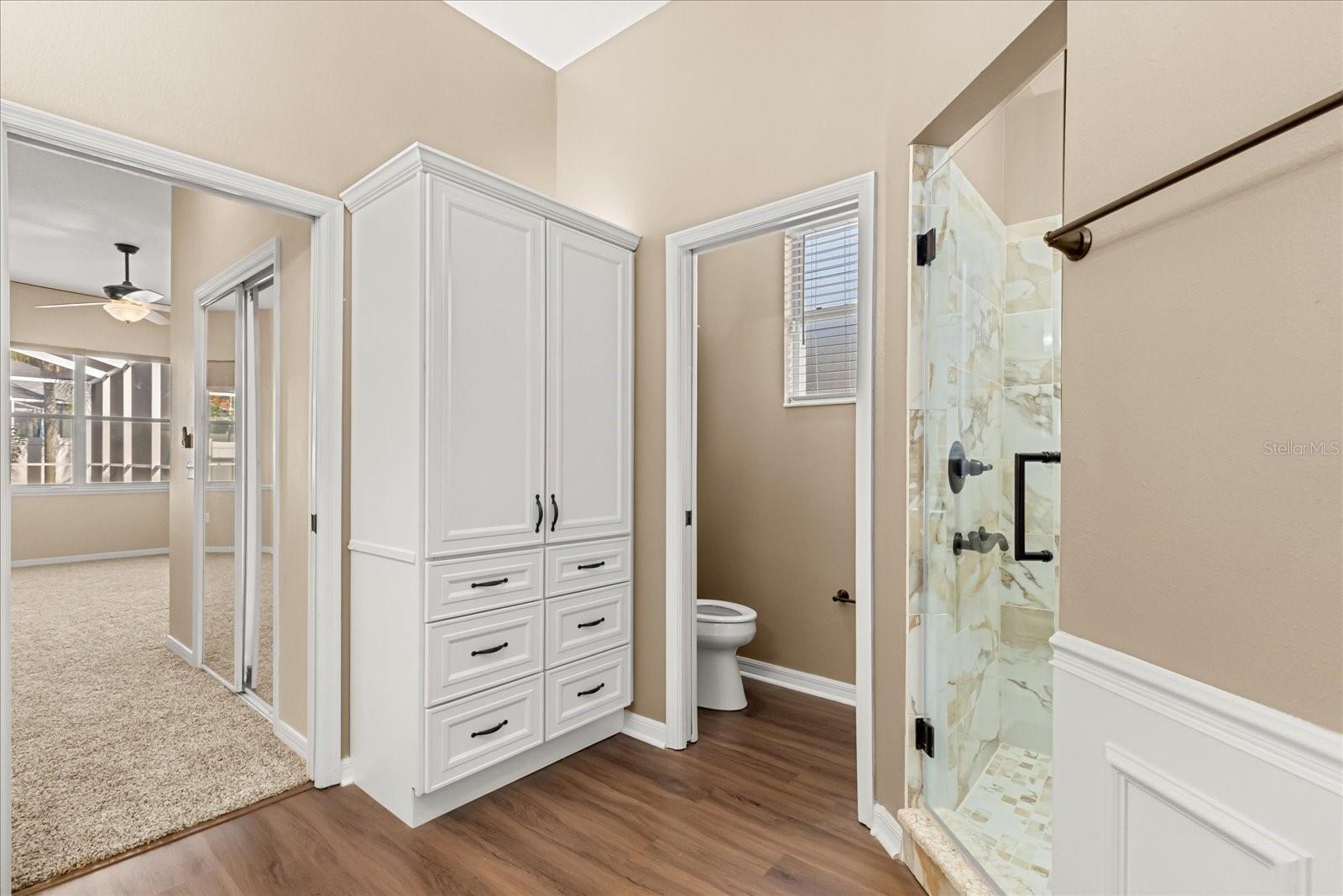 Image 18 of 29 For 23109 Emerson Way