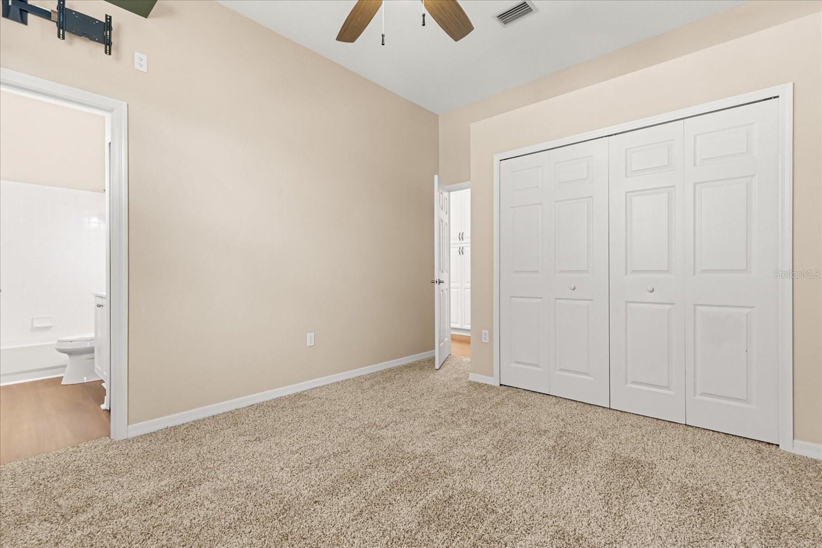 Image 23 of 29 For 23109 Emerson Way