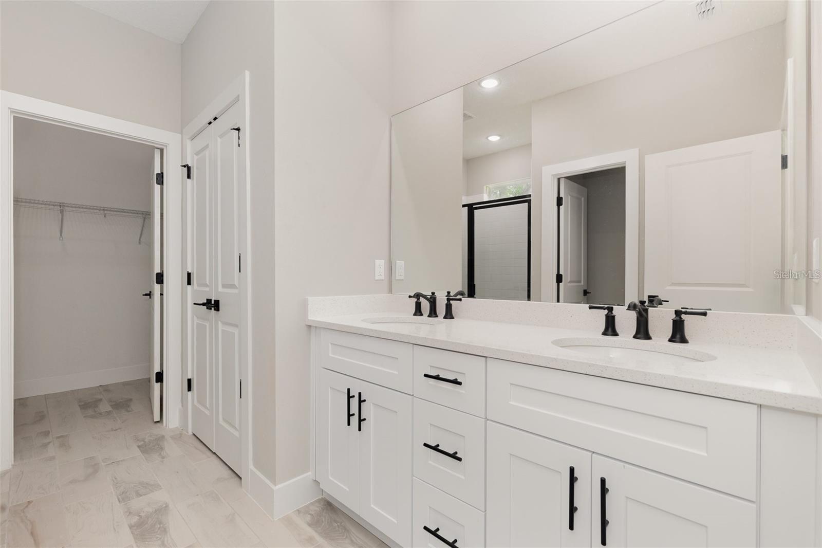 Image 4 of 14 For 12639 78th Place