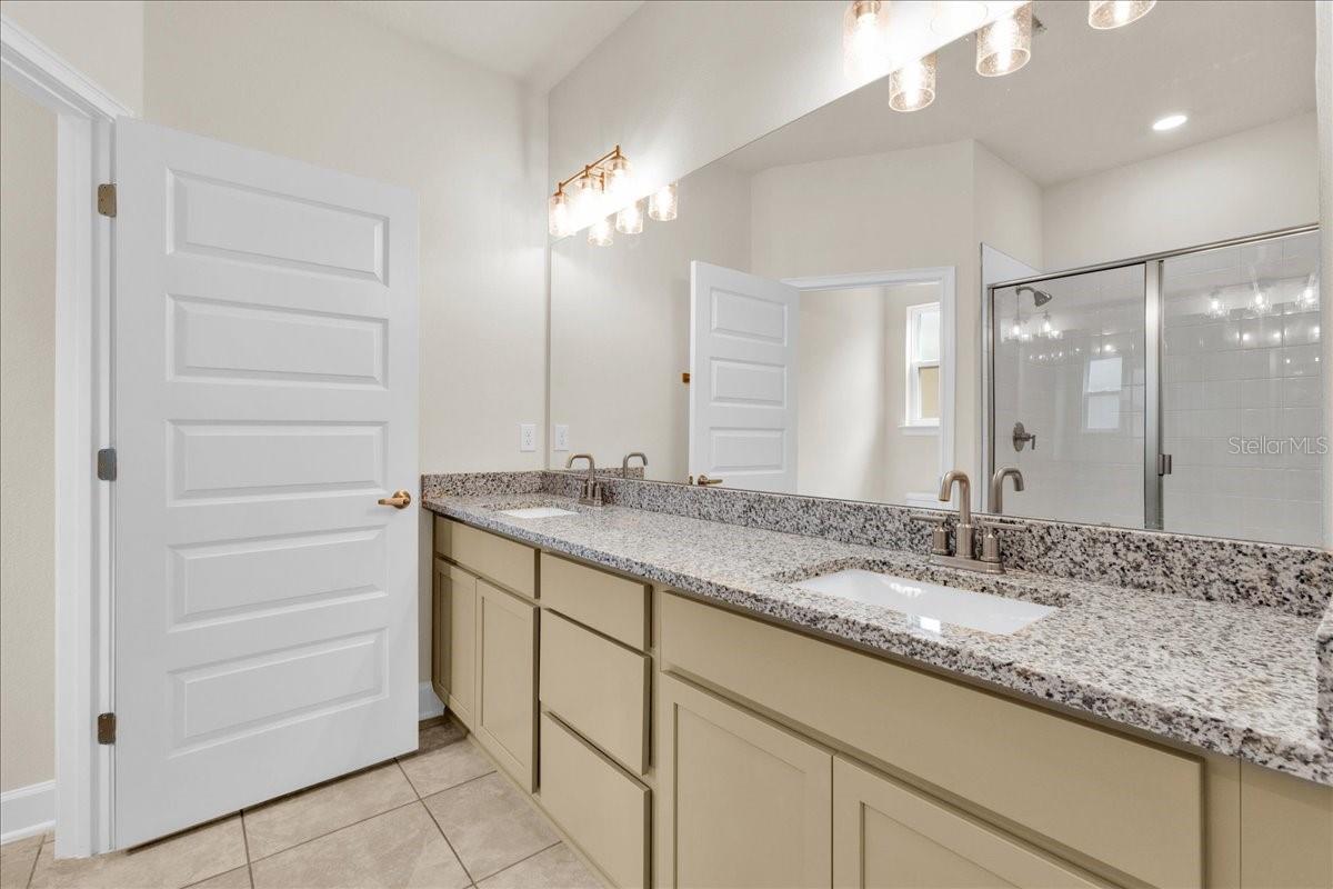 Image 14 of 27 For 3687 Sagefield Drive