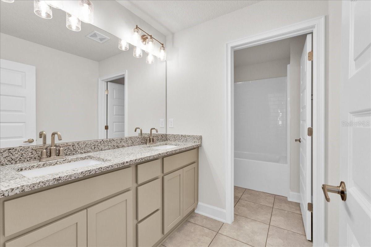 Image 19 of 27 For 3687 Sagefield Drive