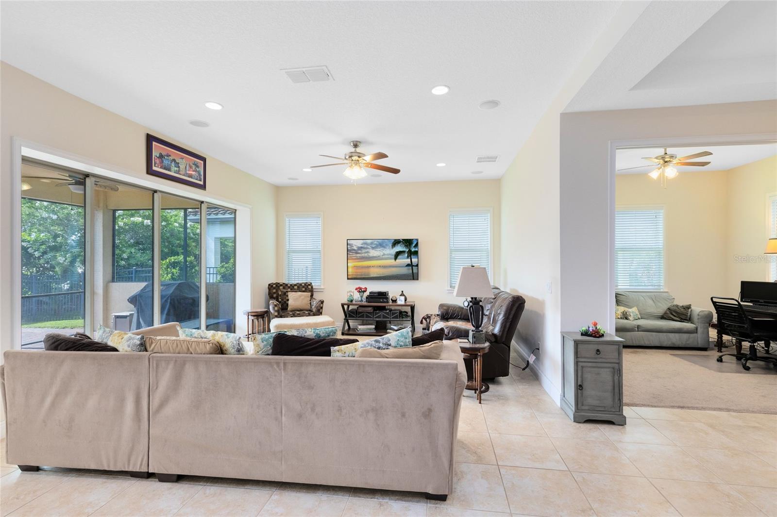 Image 10 of 44 For 9978 Mere Parkway