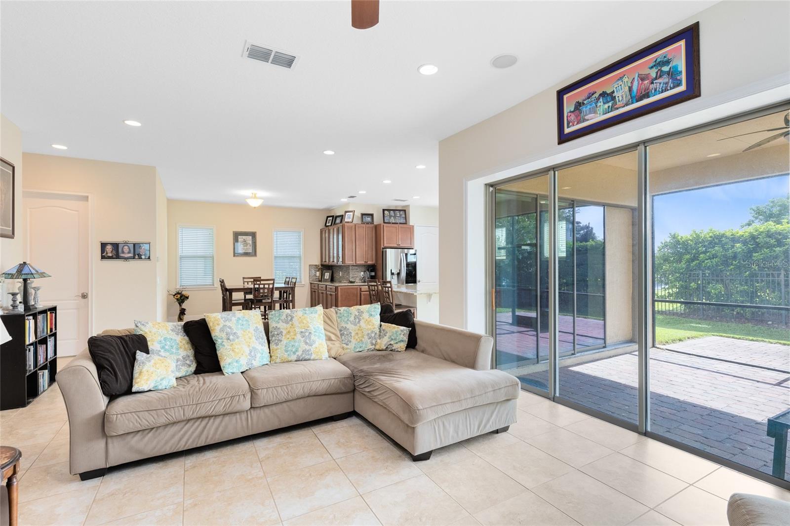 Image 11 of 44 For 9978 Mere Parkway