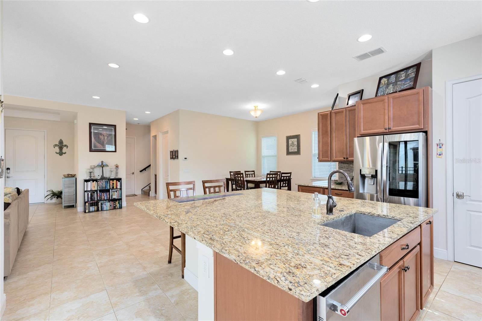 Image 5 of 44 For 9978 Mere Parkway