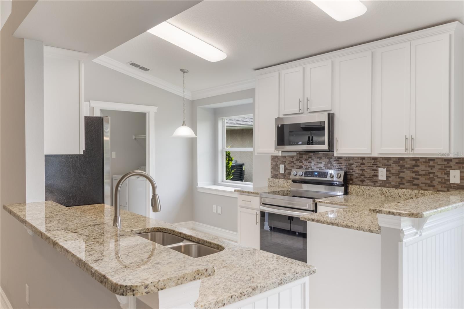 Image 11 of 54 For 2360 Brewerton Lane