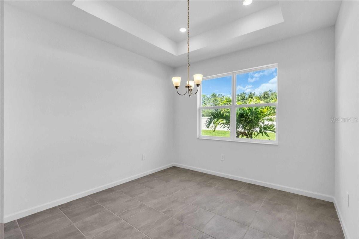 Image 8 of 15 For 9581 Vibrant Lane