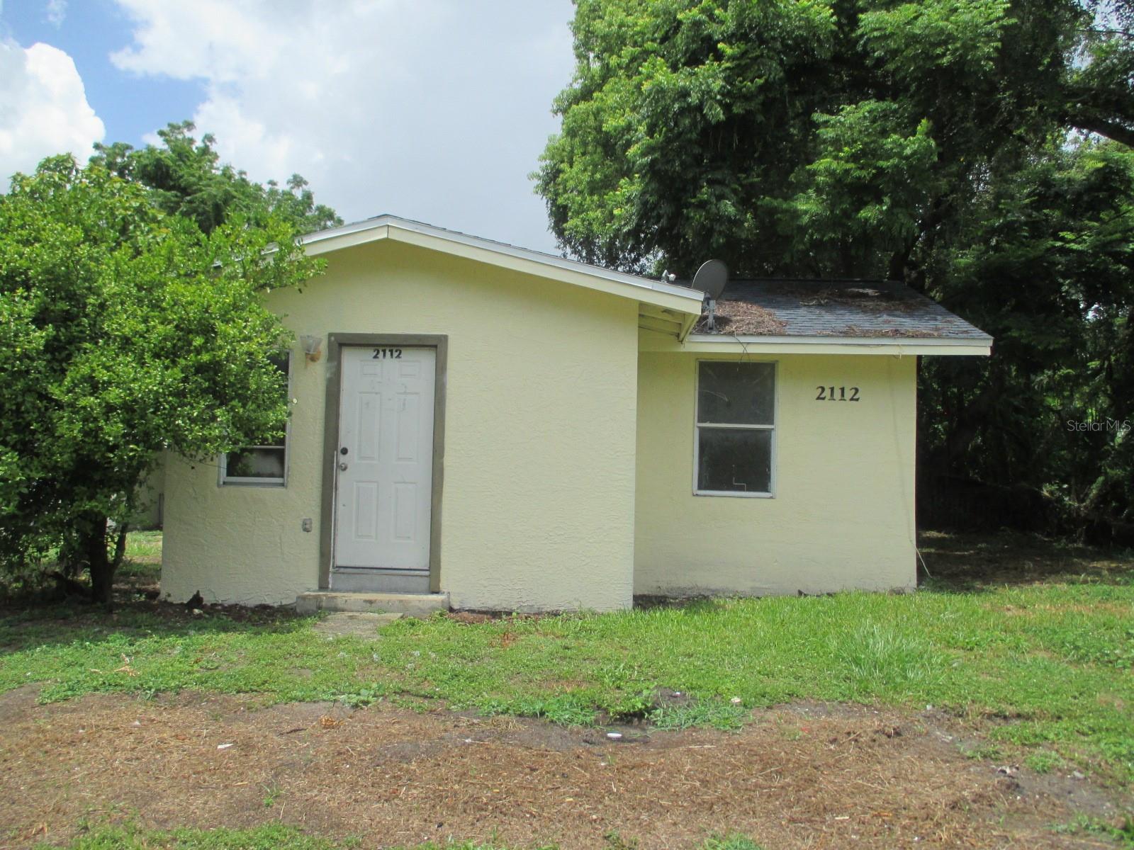 Image 2 of 18 For 2112 Lee Street