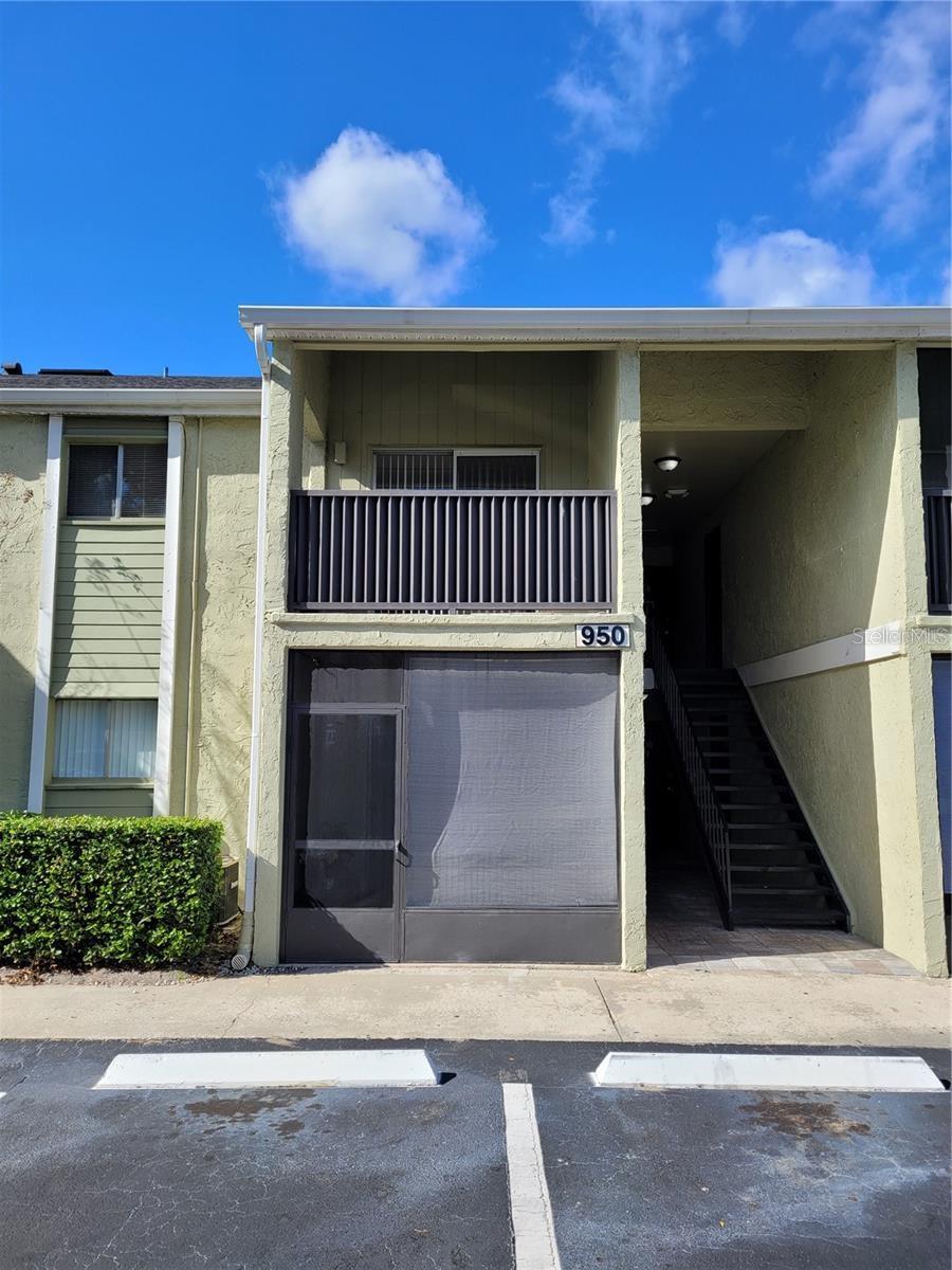 Image 2 of 16 For 950 Lake Destiny Road C