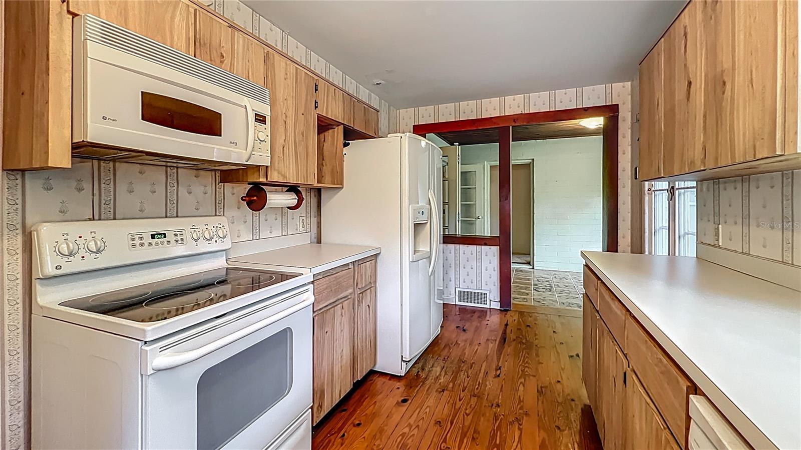 Image 20 of 71 For 1606 Orangewood Avenue