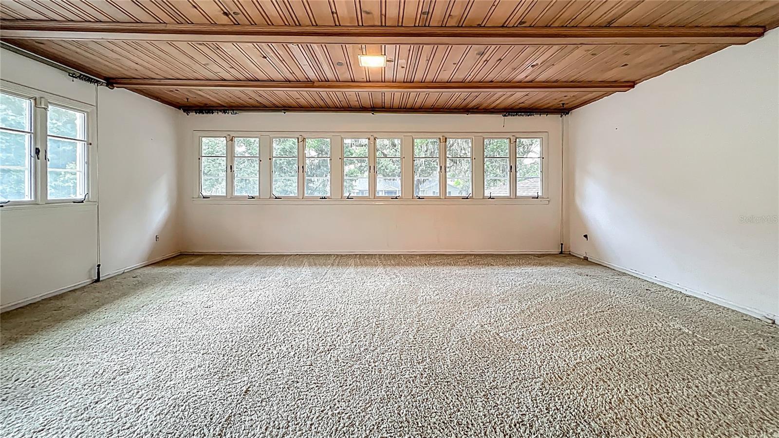 Image 48 of 71 For 1606 Orangewood Avenue