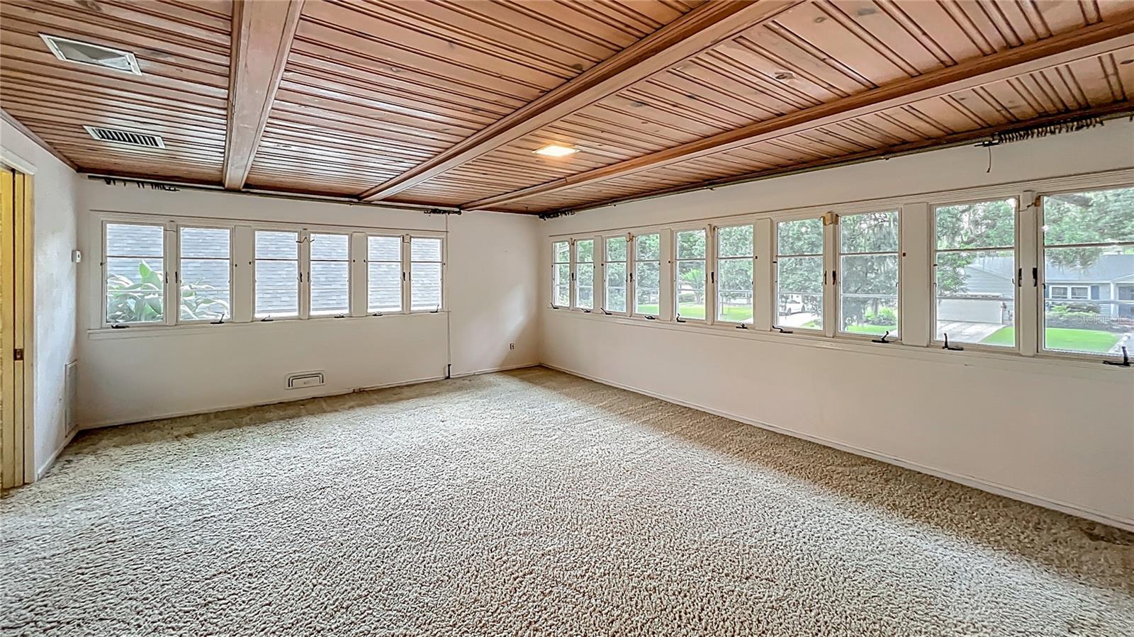 Image 49 of 71 For 1606 Orangewood Avenue