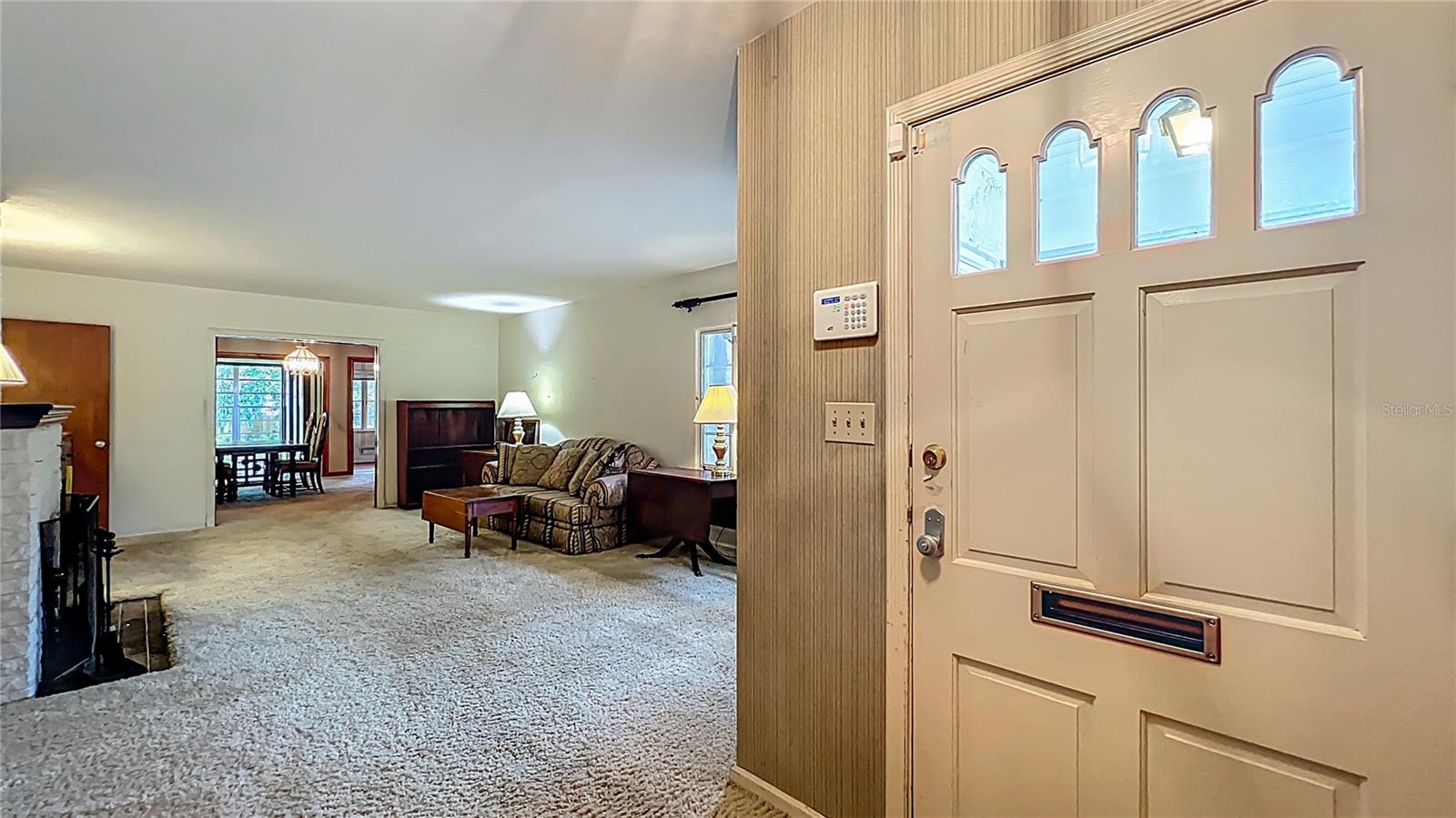 Image 6 of 71 For 1606 Orangewood Avenue